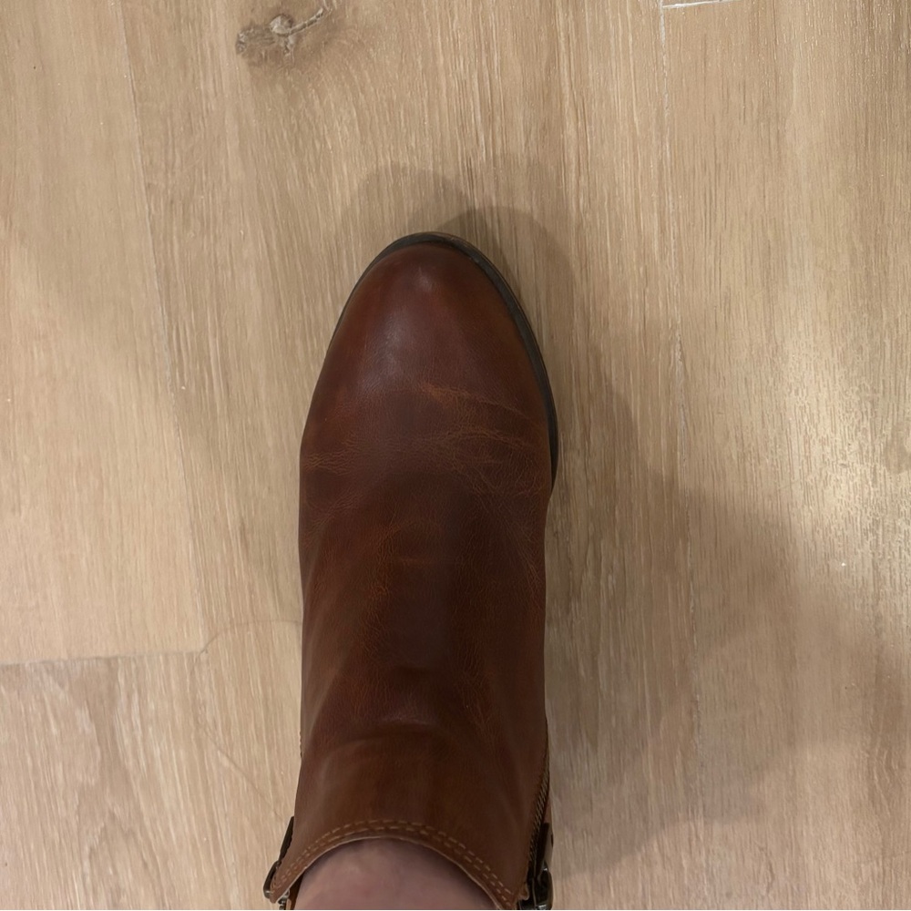 Lucky Brand Tan Leather Ankle Booties , Size 7M (EU 37.5) - Picture 4 of 11